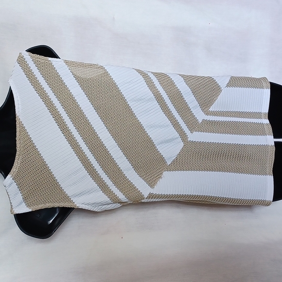 Travelers by Chico tan white diagonal stripe top - Picture 3 of 5